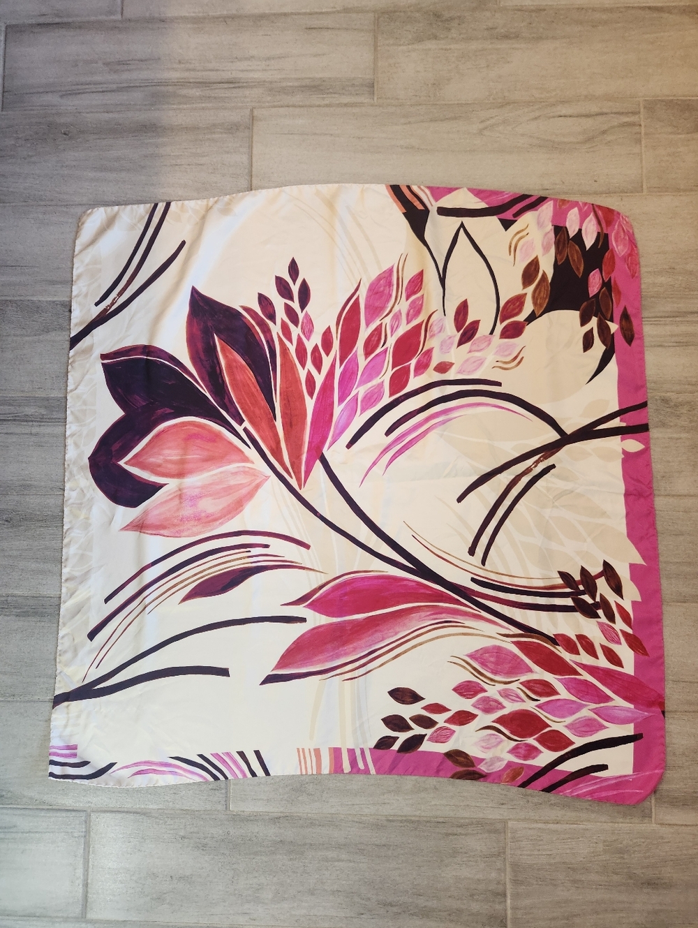 Vintage Scarf Women's Cream Purple Pink 100% Silk Floral Tulip Handrolled Square